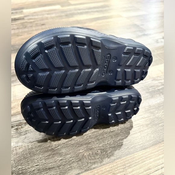 COPY - Crocs - Picture 3 of 4